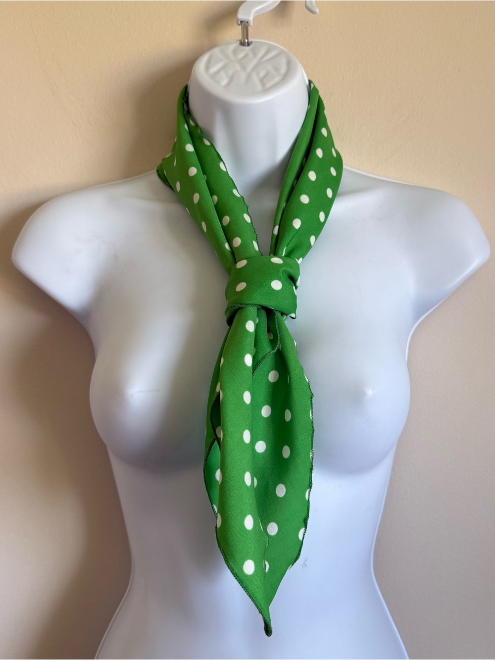 Vintage Retro Head Neck Wrap Scarf Green White Polka Dots